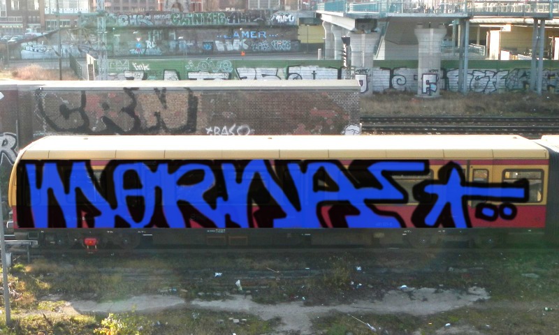 Bombing 1420118051110