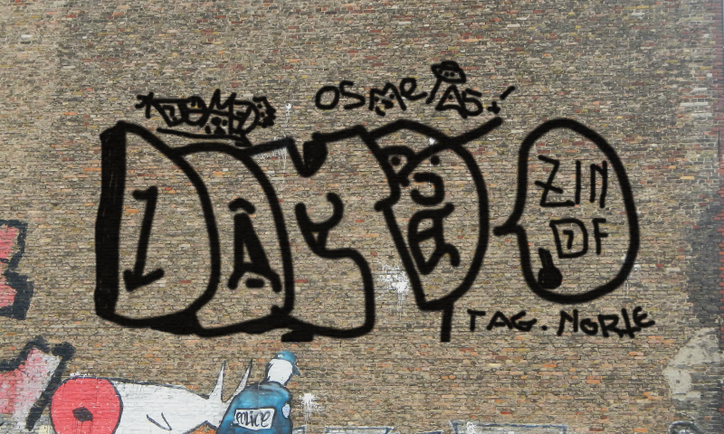 Bombing 1420136343557