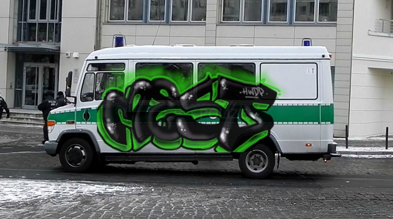 Bombing 1420149316378