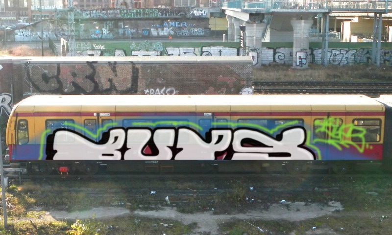 Bombing 1420726541039