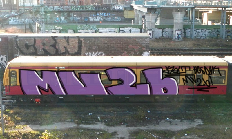 Bombing 1420916305327