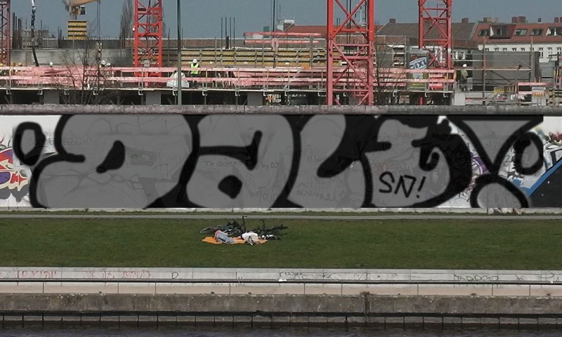 Bombing 1420923220093