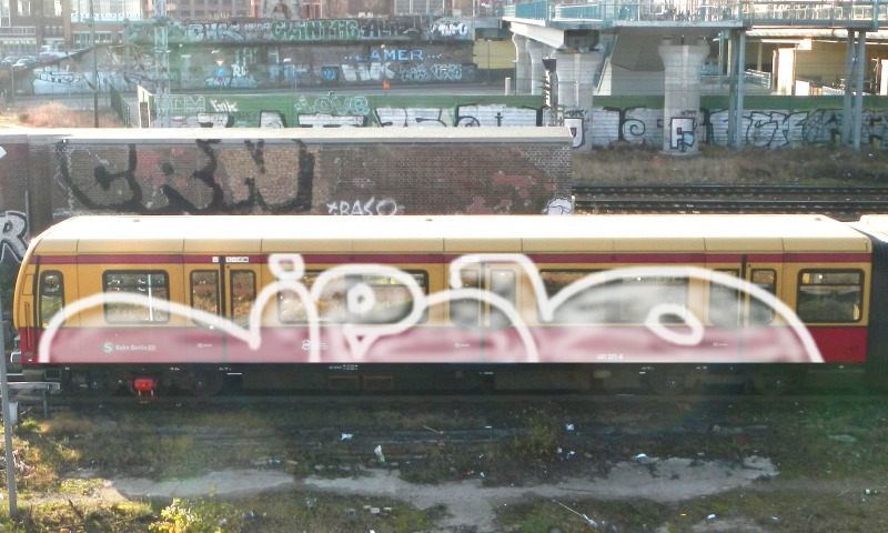 Bombing 1421089031594