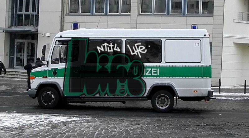 Bombing 1421132589408