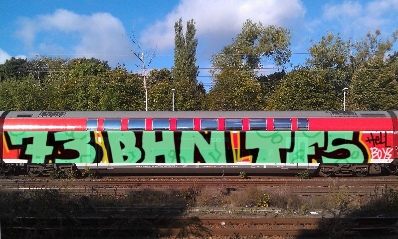 Bombing 1421149986601