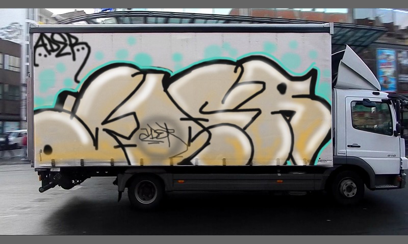 Bombing 1421487145274