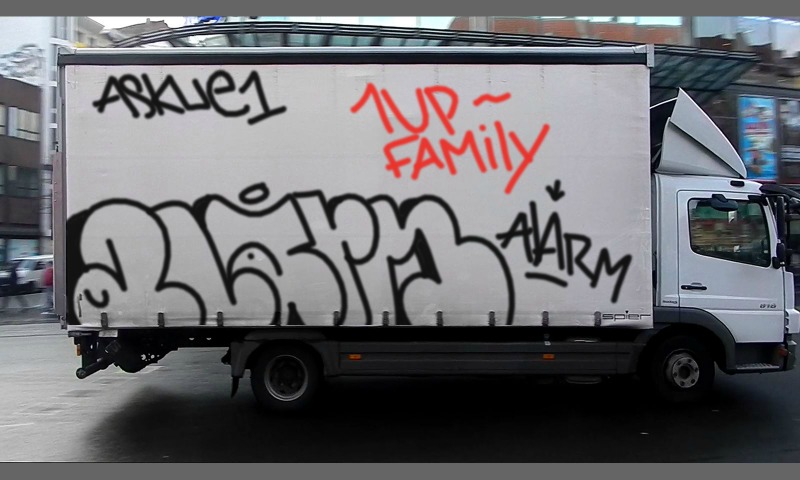 Bombing 1421817789985