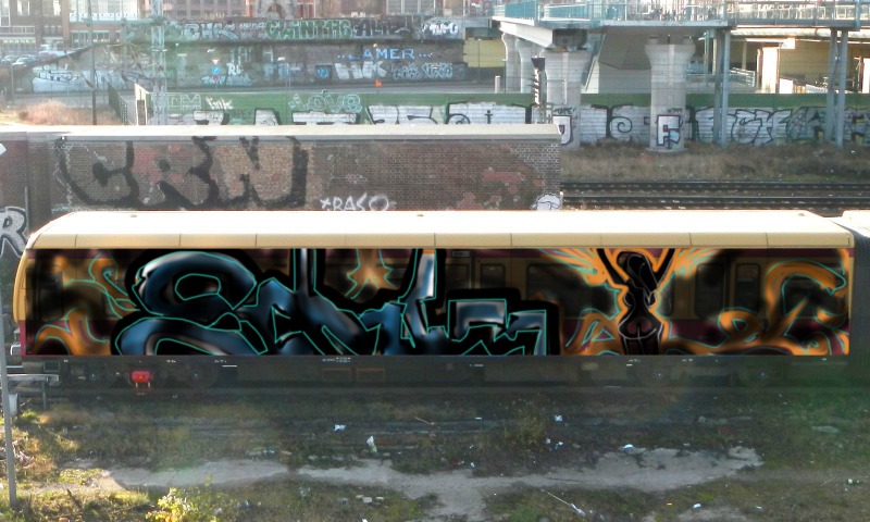 Bombing 1422637786332