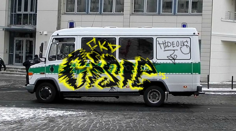 Bombing 1422949458364