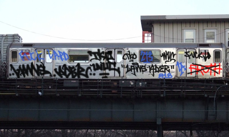 Bombing 1424423112078