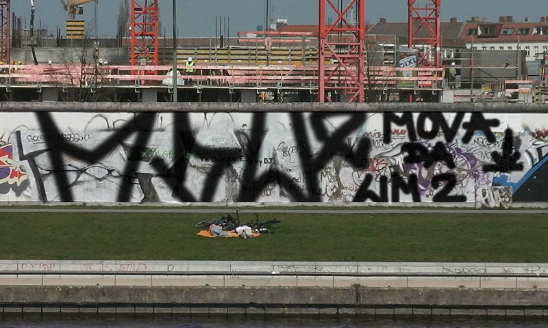 Bombing 1427306755582