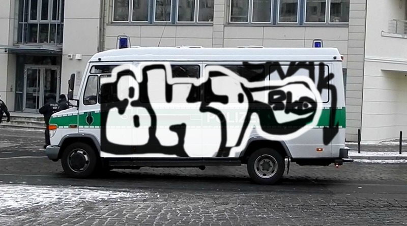 Bombing 1370024140220