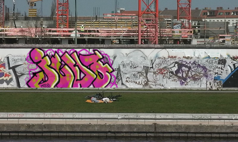 Bombing 1433814957061