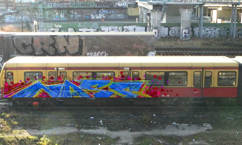 Bombing 1352481407400