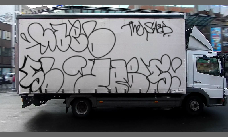 Bombing 1437367307256