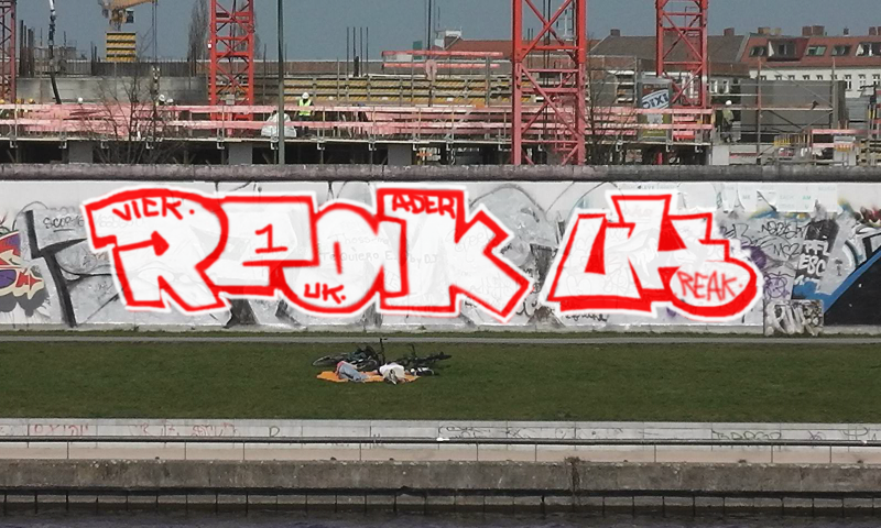 Bombing 1438031154878