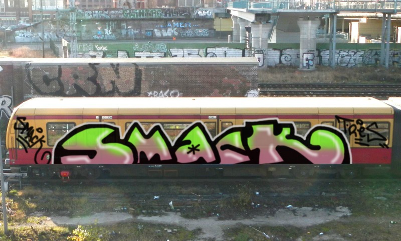 Bombing 1438619266147