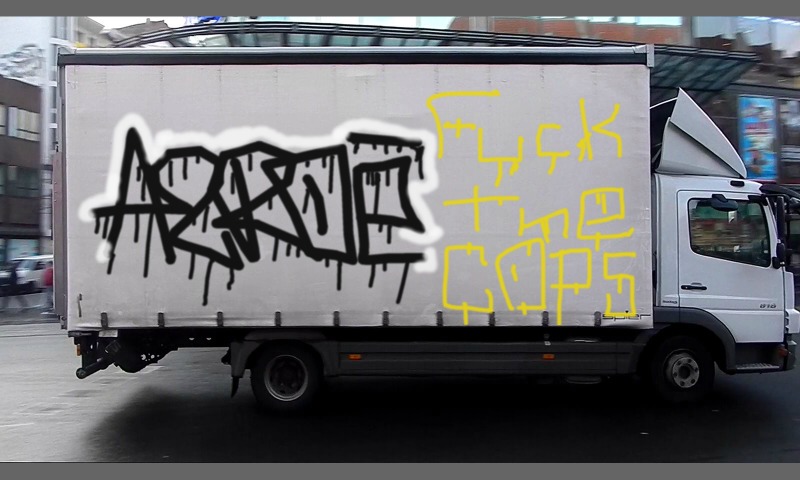 Bombing 1438725182241