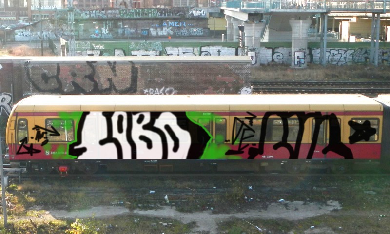 Bombing 1439501474357