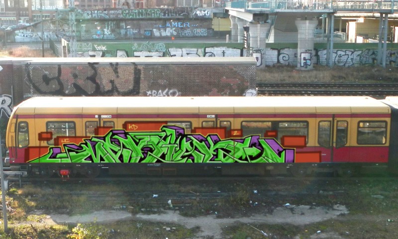 Bombing 1442273443240