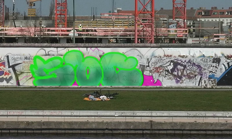 Bombing 1442946637220