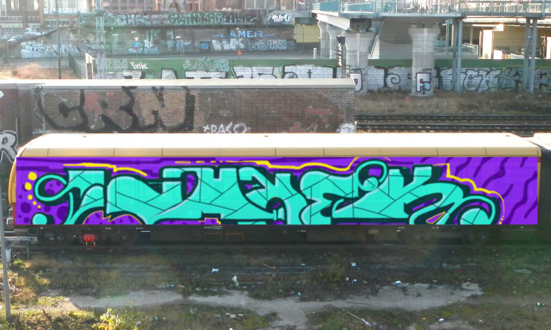 Bombing 1445977999256