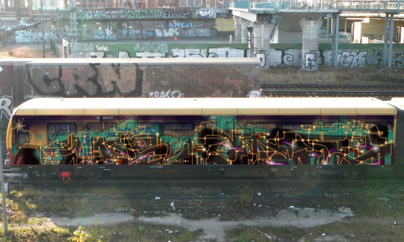 Bombing 1446341150970