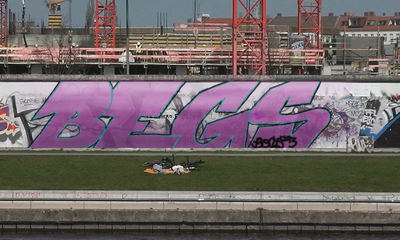 Bombing 1449130044449