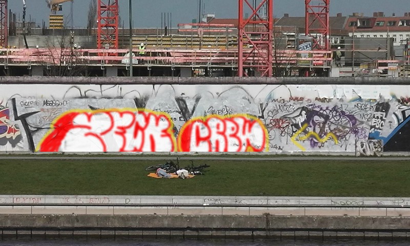 Bombing 1451379442362