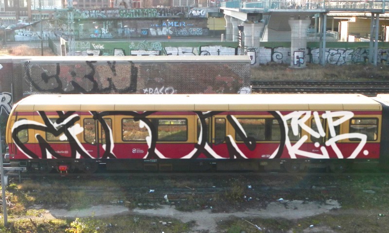 Bombing 1454138037317