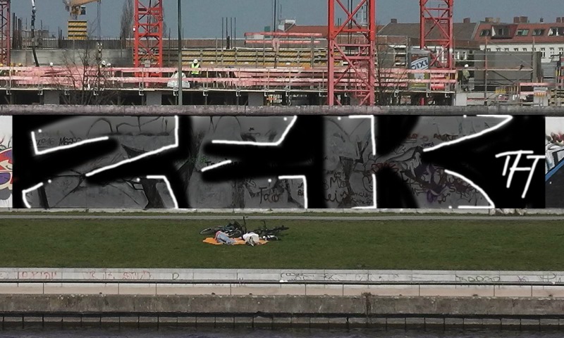 Bombing 1455602100218