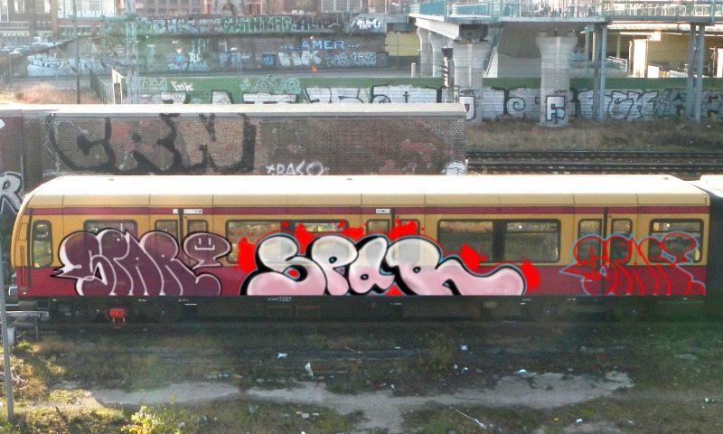 Bombing 1459847373058