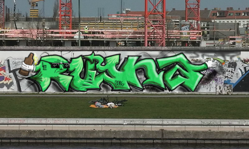 Bombing 1460693277840