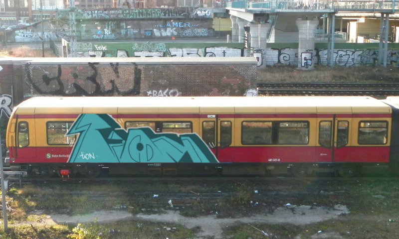 Bombing 1462119839972