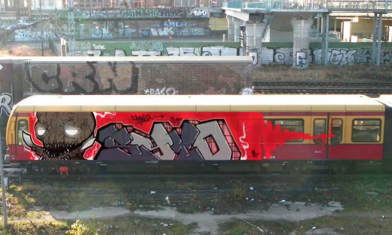 Bombing 1462720794276