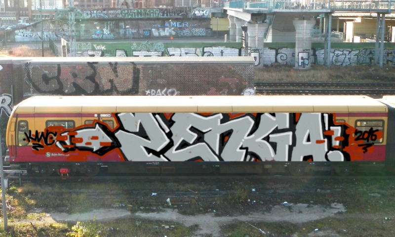 Bombing 1462741661634