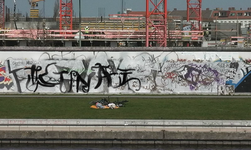 Bombing 1464107730590