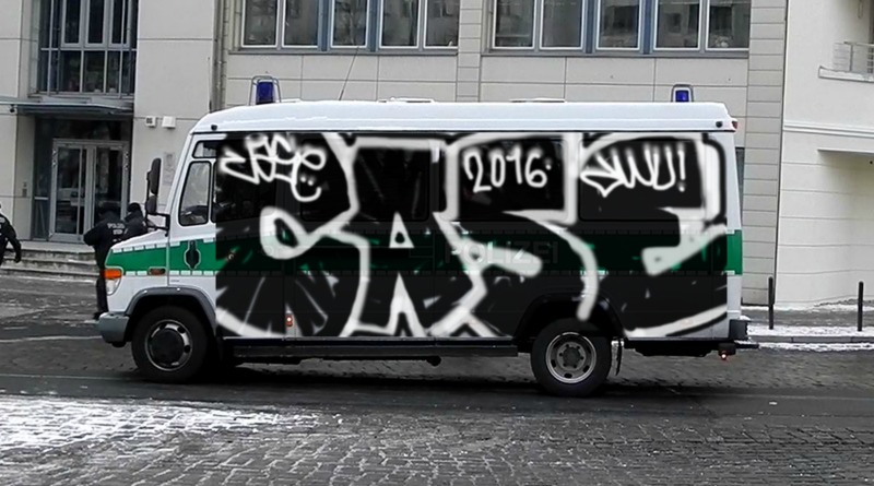 Bombing 1466452331740