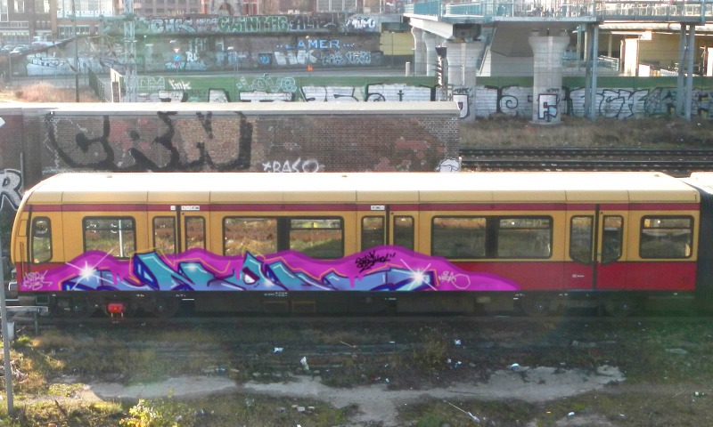 Bombing 1467049681901